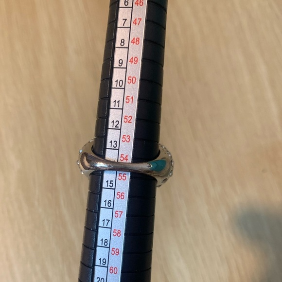 NWOT FAUX PEARL SILVER TONED RING - Picture 3 of 3